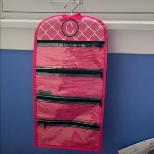 Makeup travel hanger case ... NEVER USED!